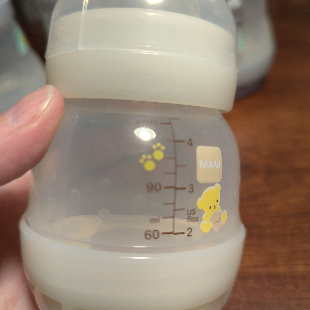 BABY BOTTLES MAM Gray and White Set of SEVEN (7) - Picture 6 of 10